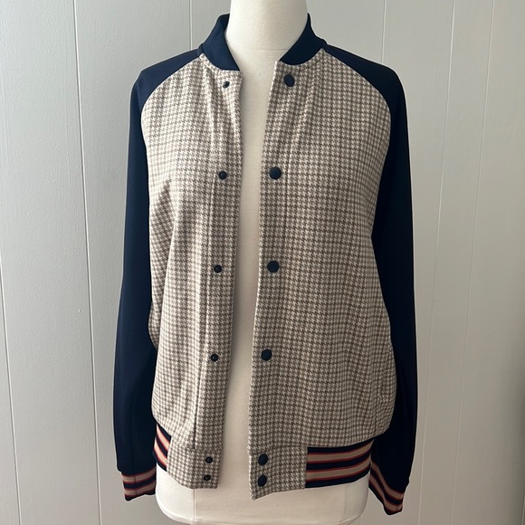 Men’s Size Small Jacket